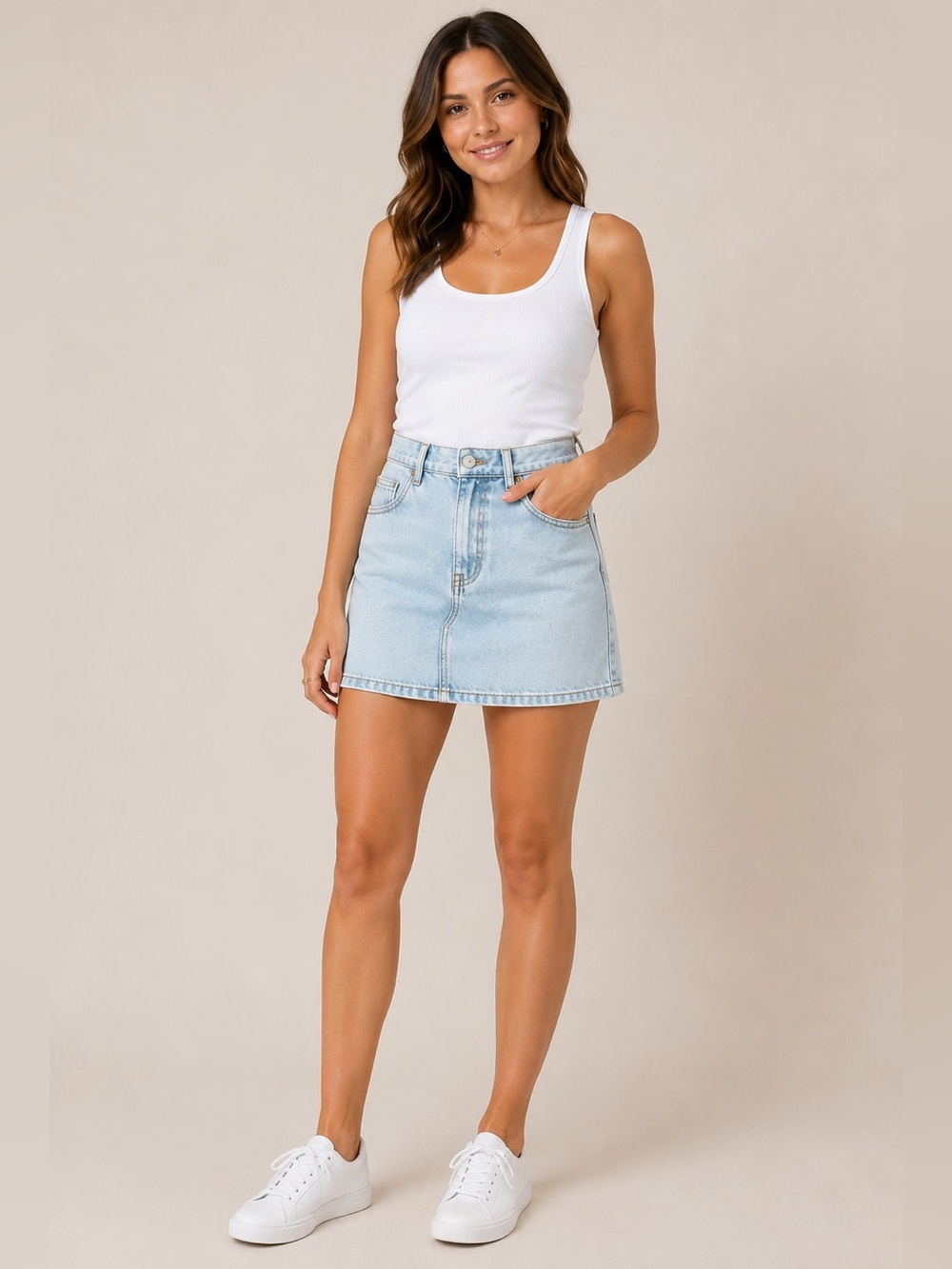 WeWoreWhat NWT Denim High Rise Short Size 25 Super Light Wash